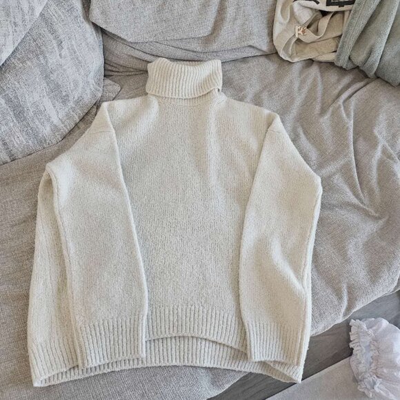 Vince Optic White Turtleneck Cashmere Wool Sweater - Picture 1 of 3